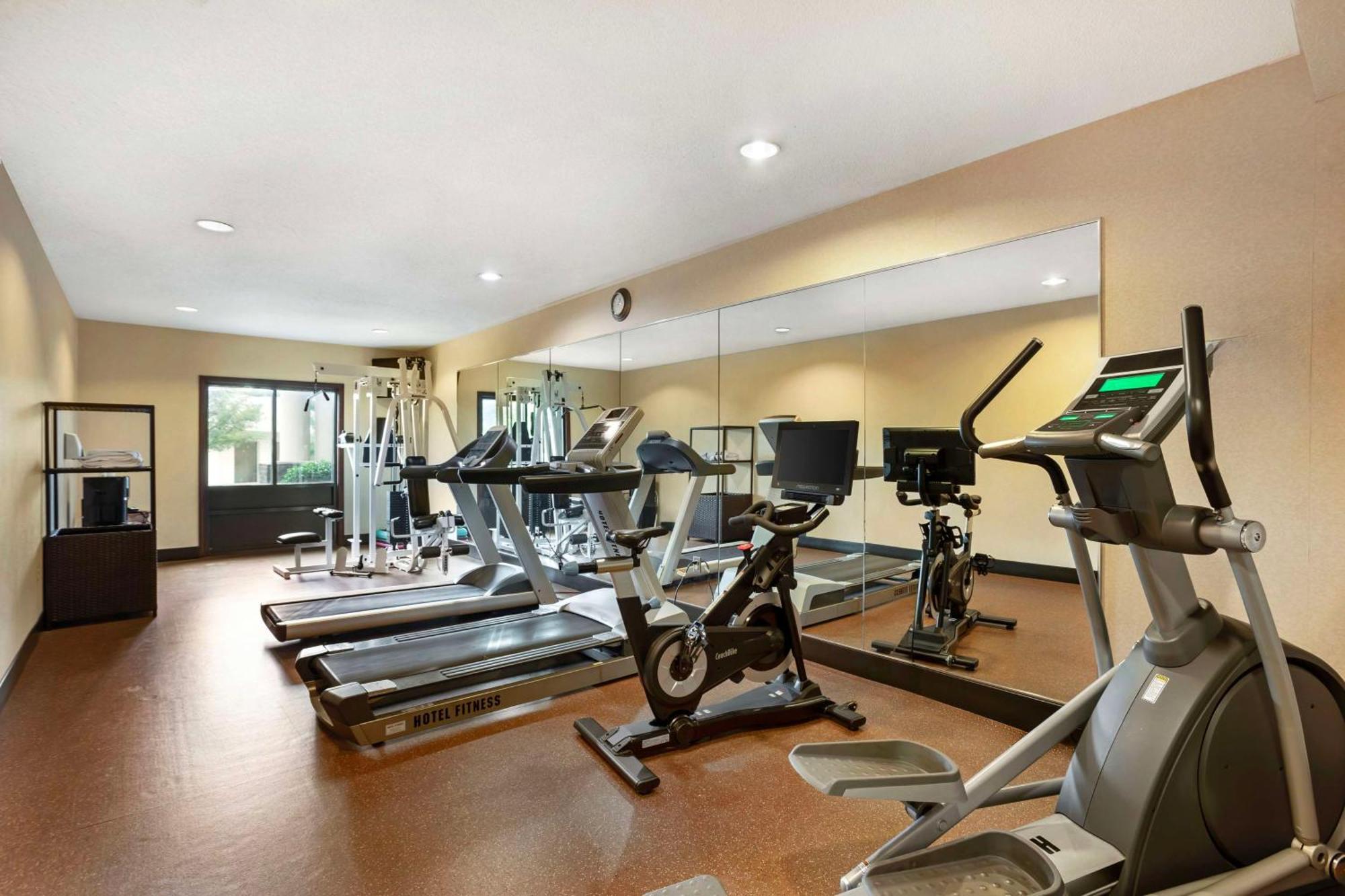 Best Western Plus Clearfield Extérieur photo